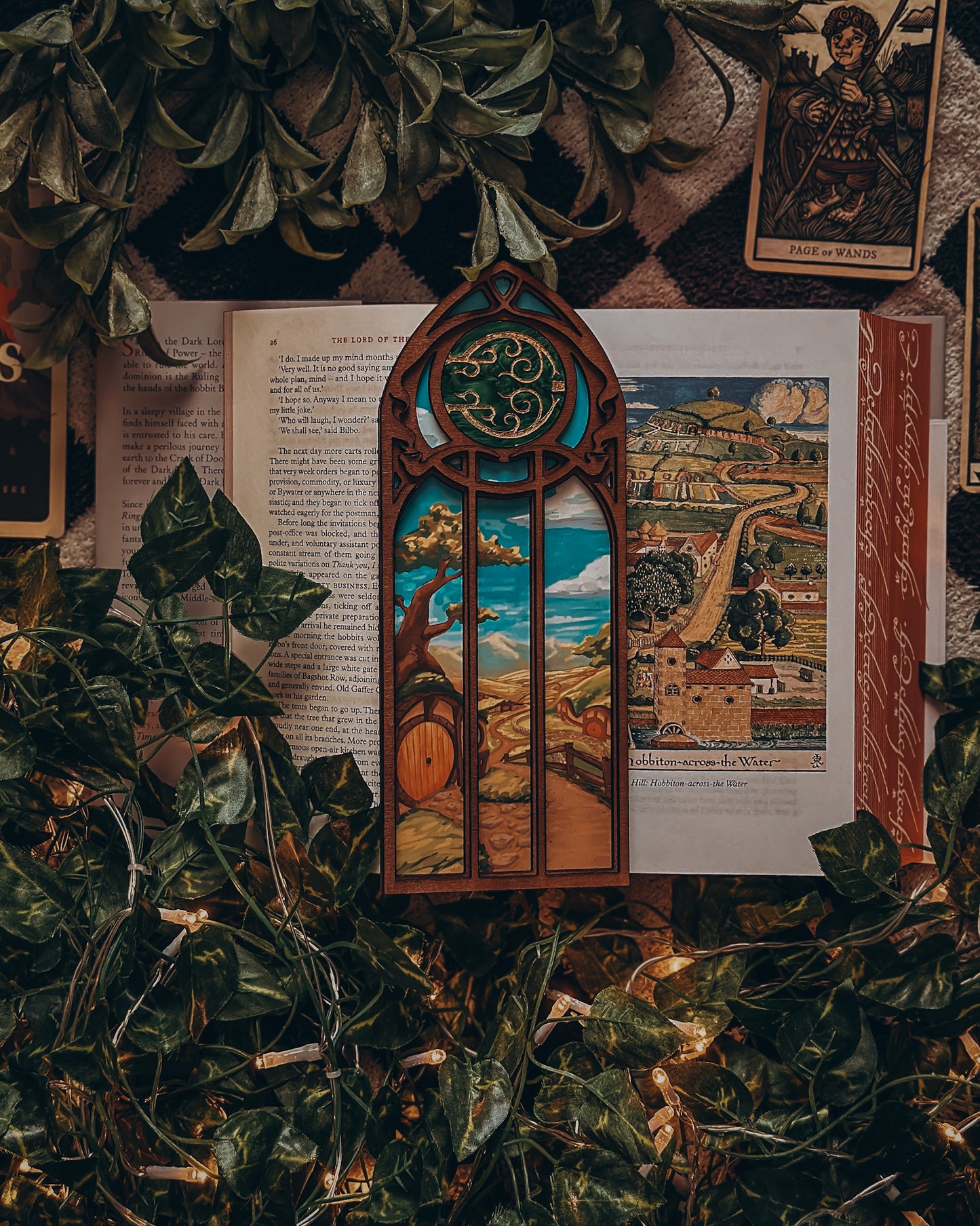 Halfling Hills - Fantasy Window *PREORDER*