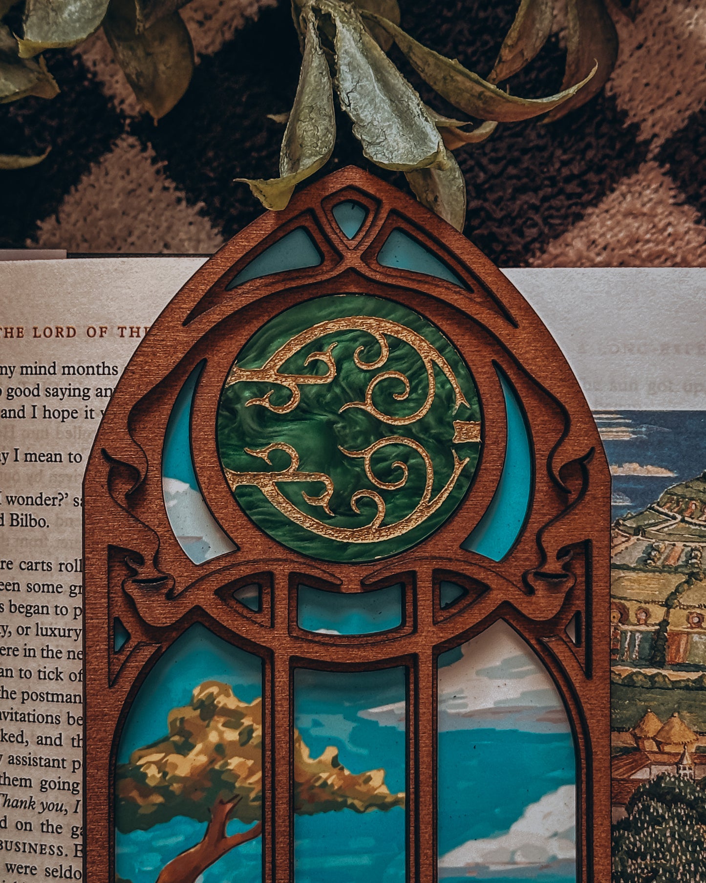 Halfling Hills - Fantasy Window *PREORDER*