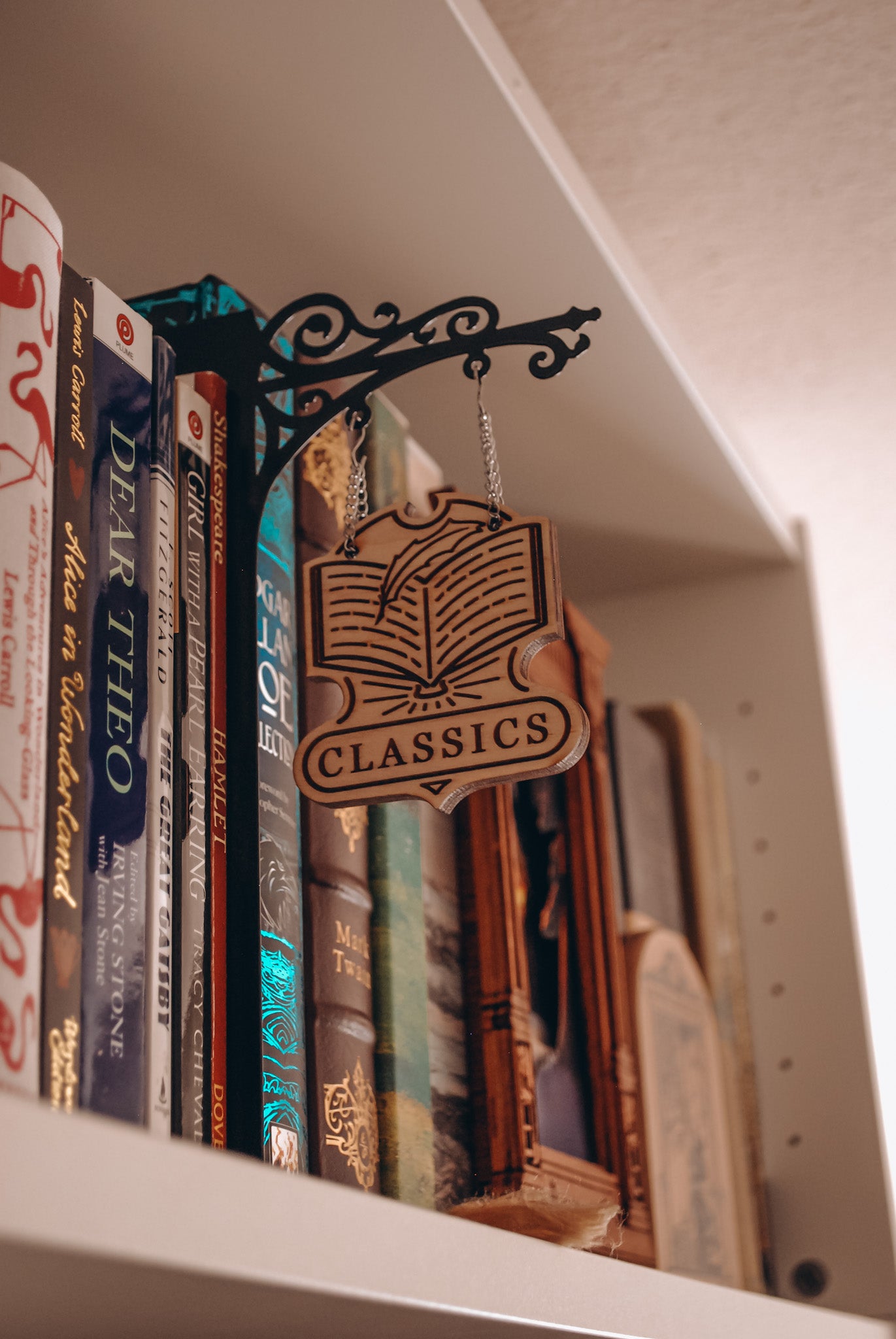 "Classics" Bookshelf Tavern Sign *PREORDER*