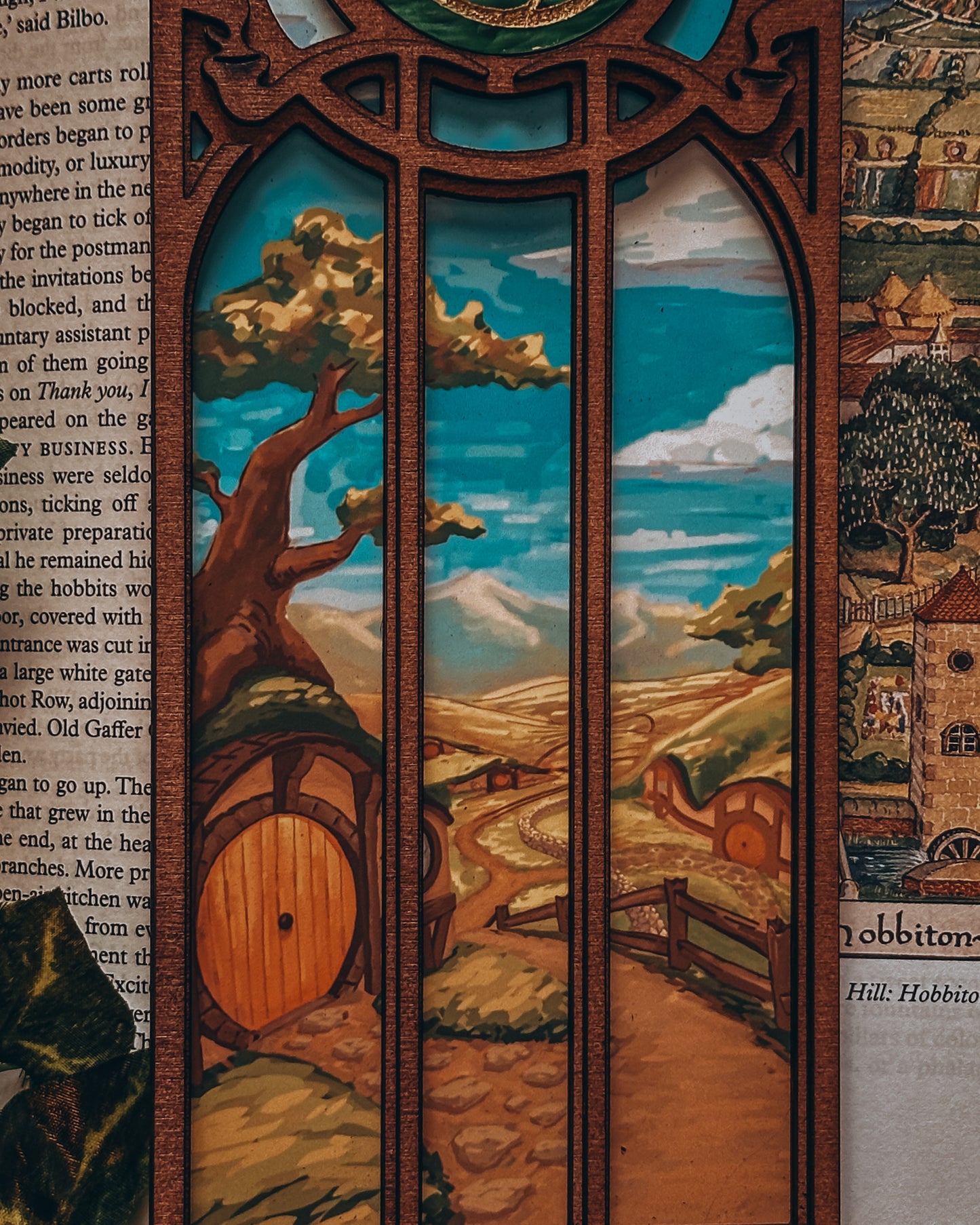Halfling Hills - Fantasy Window *PREORDER*