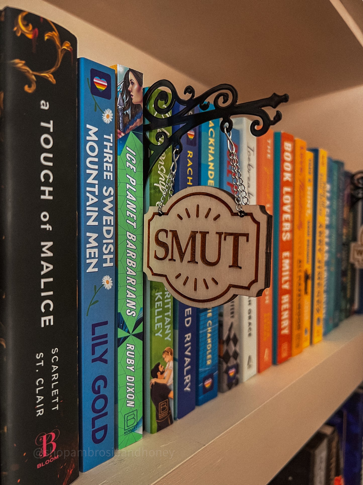 "Smut" Bookshelf Tavern Sign *PREORDER*